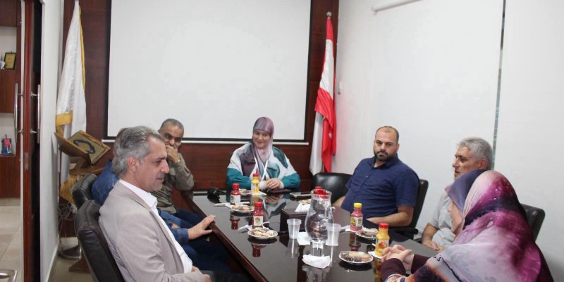 رئيس بلدية برج البراجنة يواكب انتخابات مندوبي الصفوف في ثانوية الكوثر
