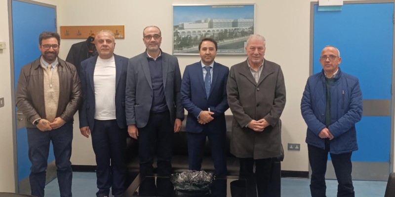 بلدية حارة حريك تبحث آليات تسهيل خدمات الاستشفاء لعامليها مع مستشفى رفيق الحريري