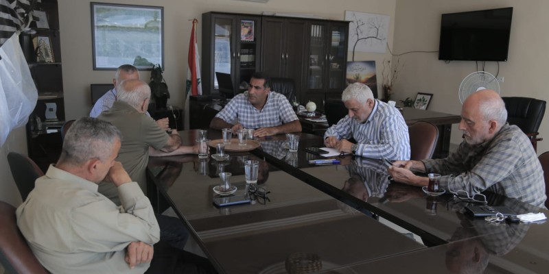 بلدية جبشيت تبحث احتياجات ثانوية البلدة مع انطلاق العام الدراسي الجديد 2026-2027