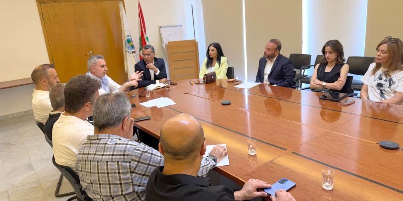 وزارة الزراعة تدعو البلديات إلى الانضمام للحملة الوطنية للحد من انتشار الكلاب الشاردة