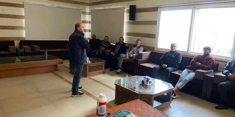 وزارة الزراعة وبلدية كوثرية السياد تنظّمان لقاءً إرشاديًا للمزارعين