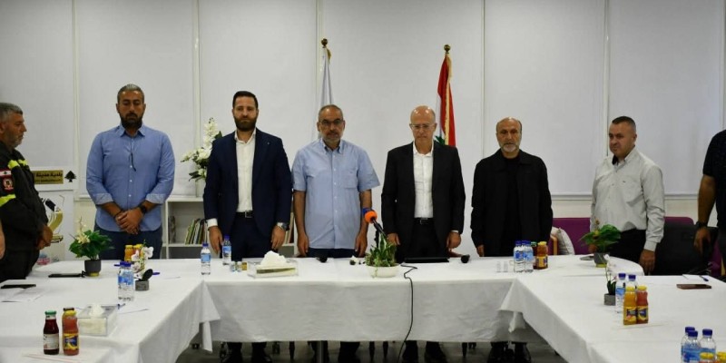 بلدية مدينة النبطية تستقبل وزير التنمية الإدارية لمتابعة ملفات الأضرار وإعادة التأهيل