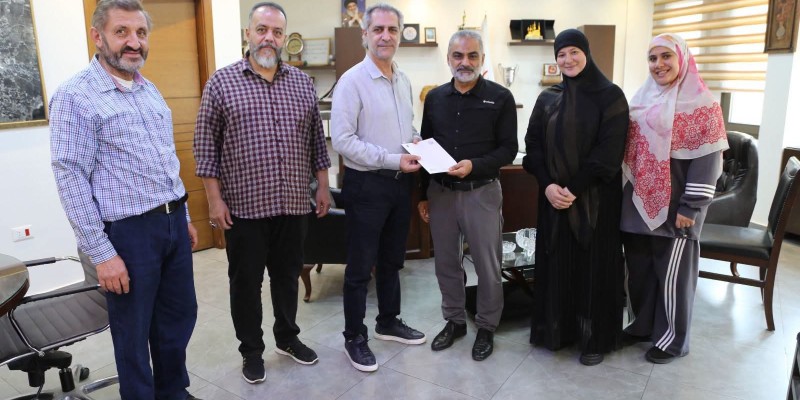 رئيس بلدية برج البراجنة يستقبل وفدًا من ثانوية الكوثر لبحث التعاون التربوي