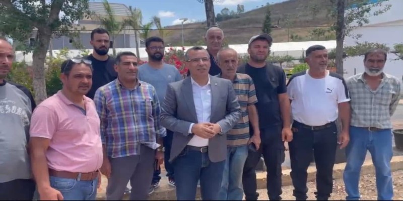 بلدية جبشيت تواكب جولة وزير الزراعة في المشاتل المتضررة