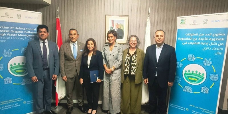 رؤساء بلديات حلبا وعندقت وتكريت يشاركون في مراسم  توقيع مذكرة تفاهم لتجهيز مركز لفرز المواد القابلة لإعادة التدوير