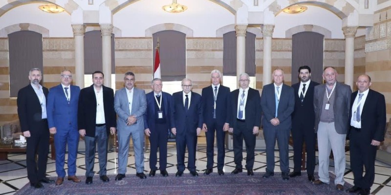 سلام يلتقي رؤساء بلديات القرى الحدودية: مطالب بحماية الأهالي وتأمين ممرات إنسانية