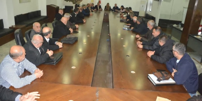 رئيس بلدية طرابلس ينسق الإخلاء الآمن للأبنية المهددة بالانهيار ودعم العائلات المتضررة