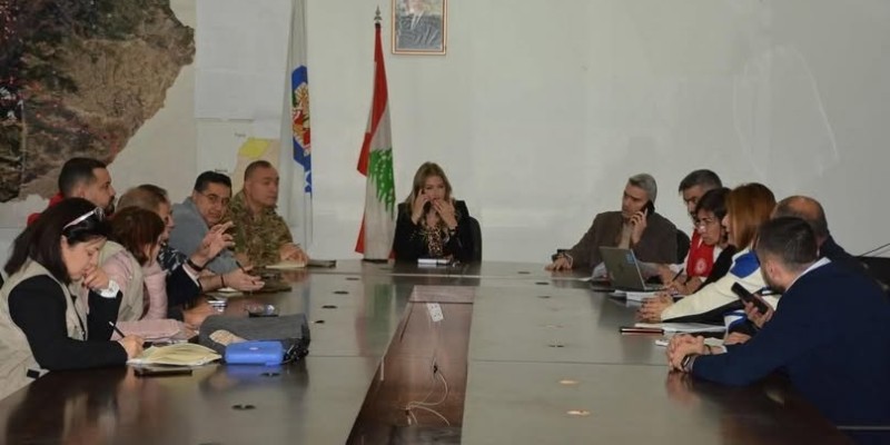 اجتماع في سرايا طرابلس برئاسة محافظ الشمال لبحث آليات دعم النازحين في مراكز الإيواء