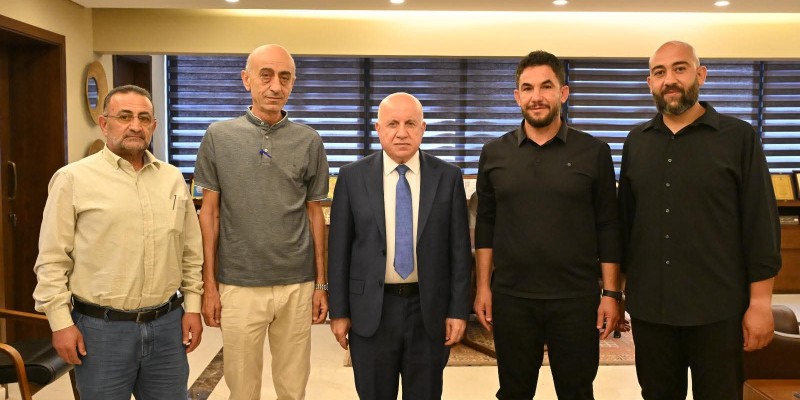 بلدية برعشيت تبحث مع مجلس الجنوب تسريع الكشف على الأضرار ومتابعة ملفات إنمائية