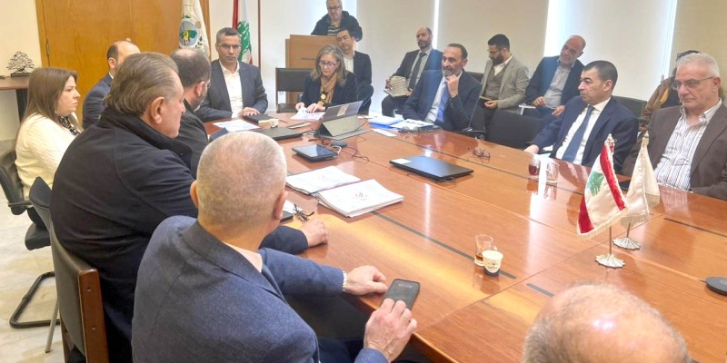 اجتماع في وزارة الزراعة يجمع رؤساء بلديات قضاء عاليه لتعزيز التنسيق التنموي