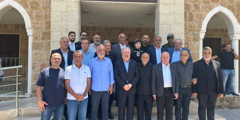 وزير المالية ياسين جابر يزور بلدية صور ويؤكد على أولوية إعادة إعمار الجنوب
